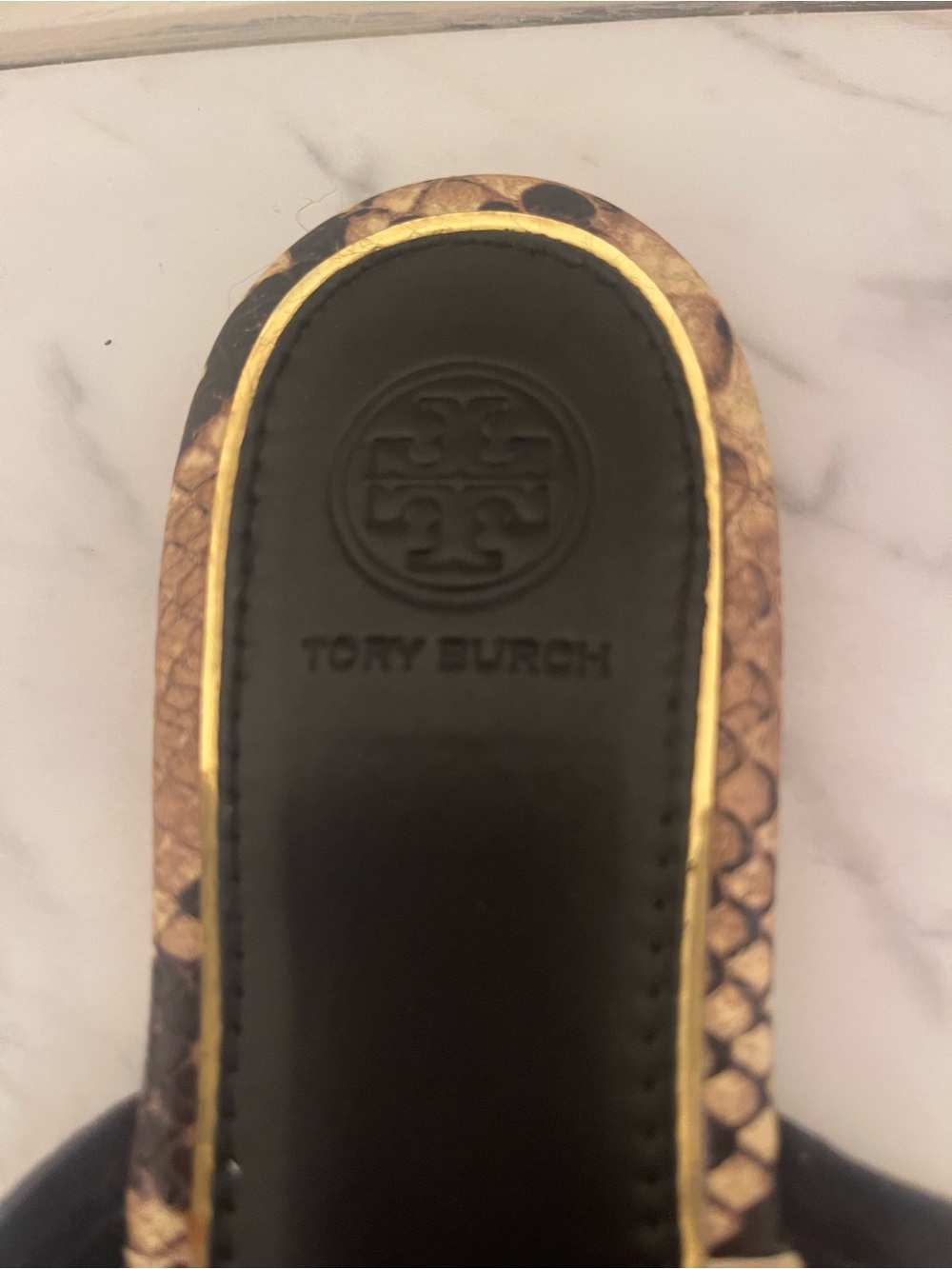 Tory Burch Black & Gold Snake-Print Logo Thong Sandals - Picture 13 of 16